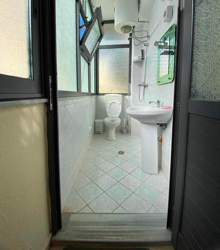 Koli Apartaments Sarande Exterior photo